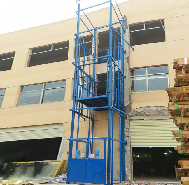 永丰建材厂室外物料提升